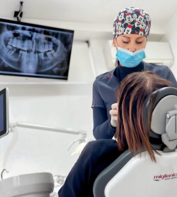 0d07769c-f015-44a7-af05-bd01a3bf074b-1